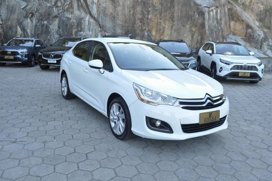 CITROËN C4 LOUNGE 2.0 MPFI TENDANCE 16V FLEX 4P AUTOMÁTICO